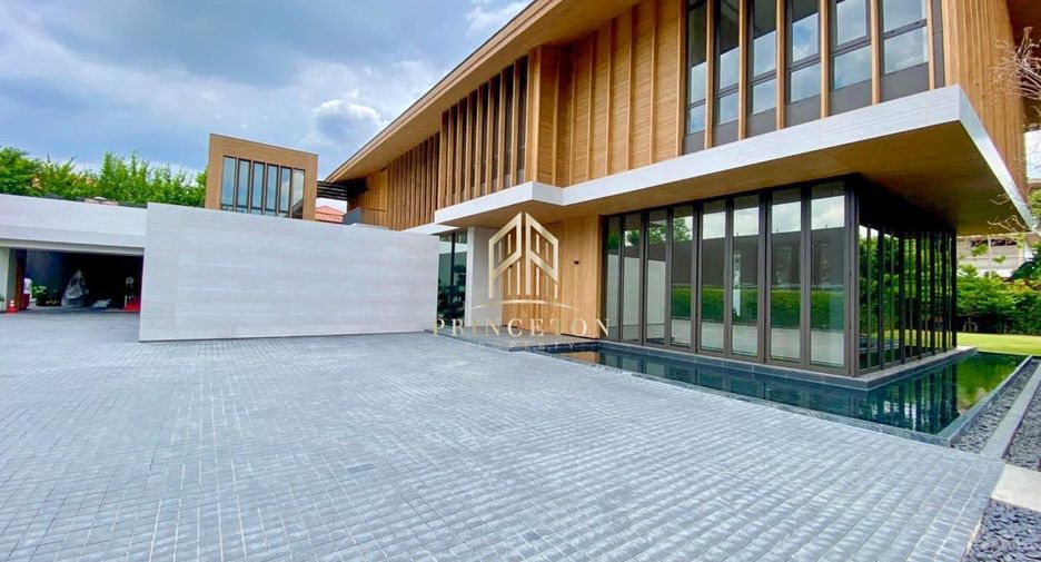 For sale 5 bedrooms house in Bueng Kum, Bangkok