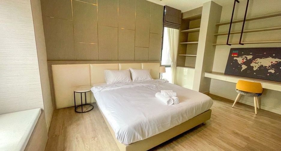 For sale 4 bedrooms house in Mueang Chiang Mai, Chiang Mai