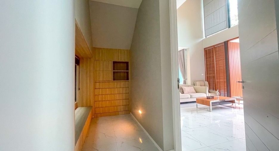 For sale 4 bedrooms house in Mueang Chiang Mai, Chiang Mai