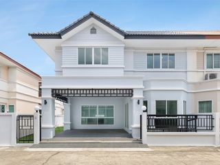 For sale 3 bed house in Mueang Pathum Thani, Pathum Thani