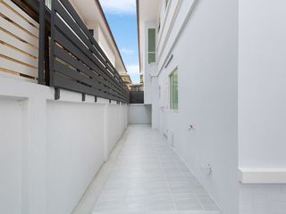 For sale 3 bed house in Mueang Pathum Thani, Pathum Thani