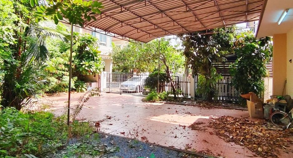 出售 3 卧室 独立屋 在 Thung Khru, 曼谷