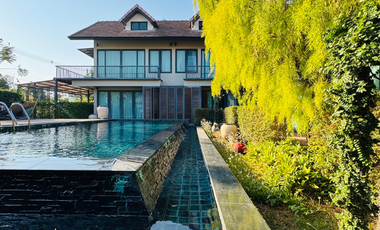 For sale 6 Beds villa in Hang Dong, Chiang Mai