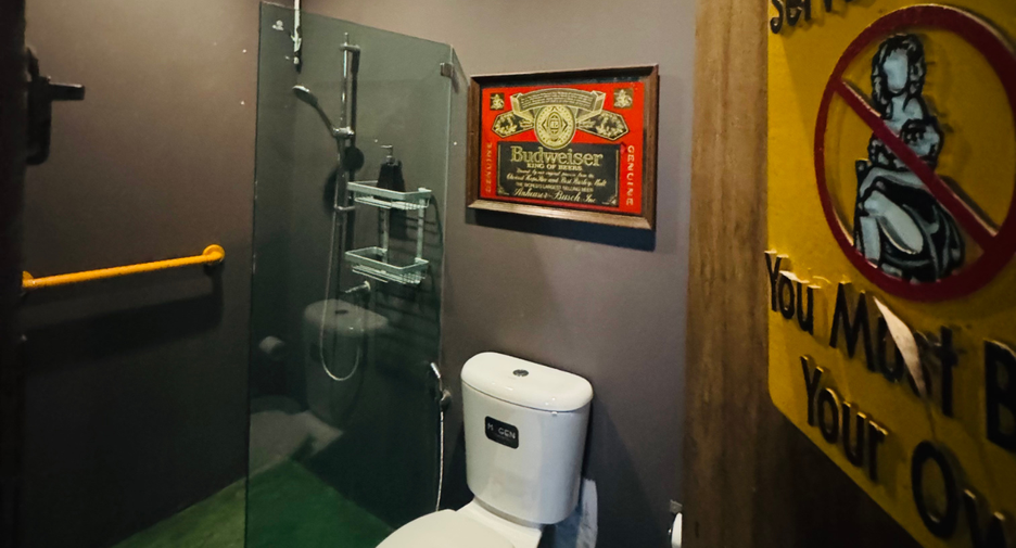 Villa zum Kauf mit 6 Zimmer in Hang Dong, Chiang Mai