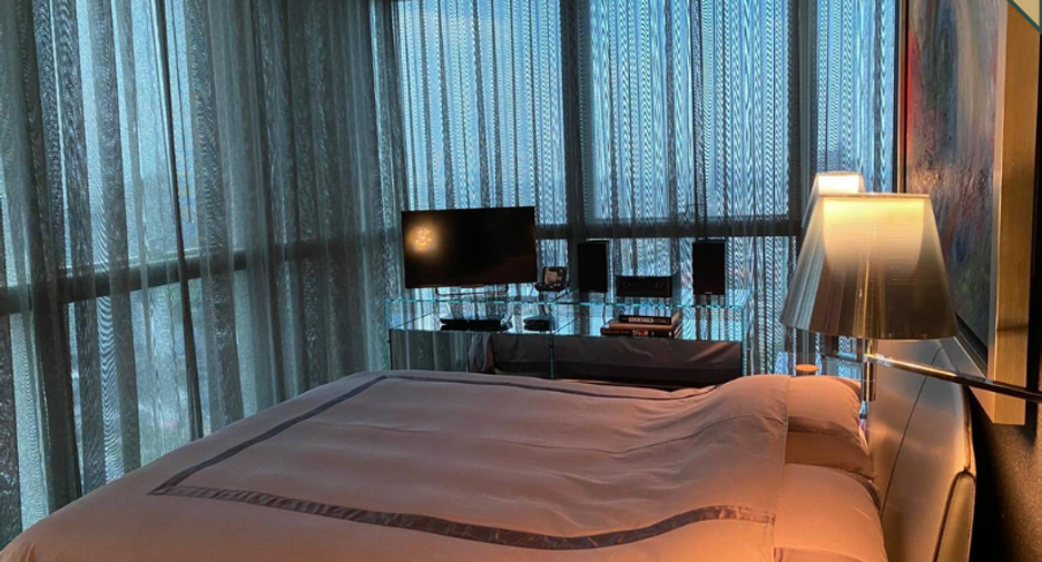 For sale 3 bedrooms condo in Sathon, Bangkok