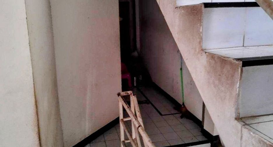 Local comercial en venta en Bang Kho Laem, Bangkok