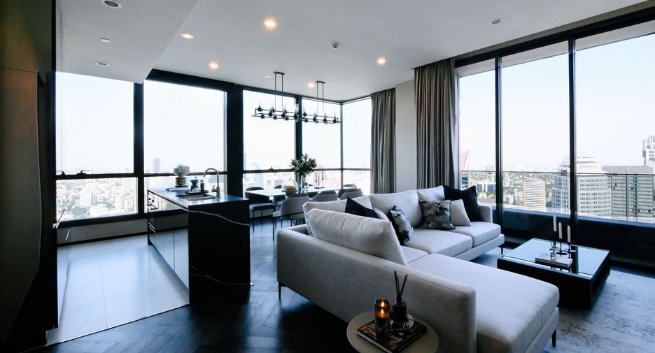 Wohnung zur Miete mit 3 Zimmer in Khlong Toei, Bangkok