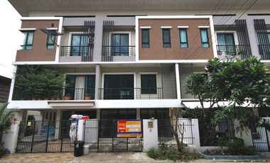 ขาย 3 เตียง ทาวน์เฮ้าส์ ใน คลองสามวา, กรุงเทพฯ