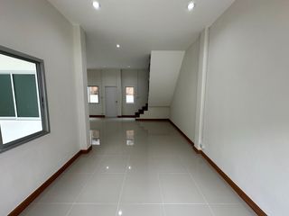 For sale 3 bedrooms townhouse in Bueng Kum, Bangkok