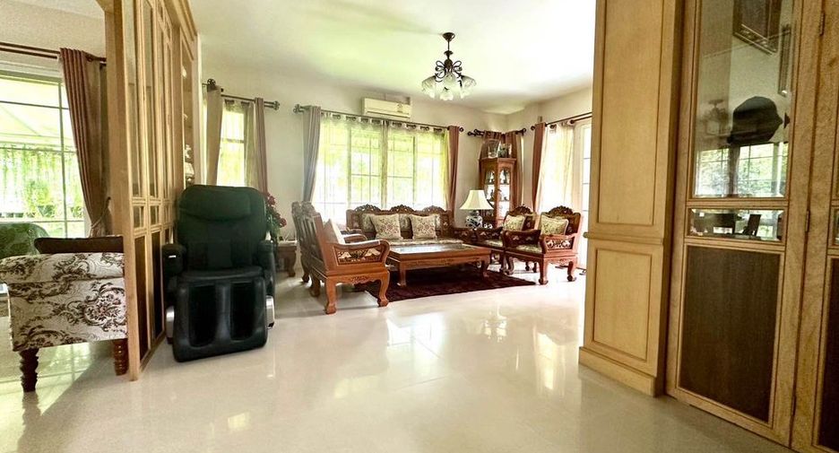À vendre 4 chambres maison à Mueang Chiang Mai, Chiang Mai