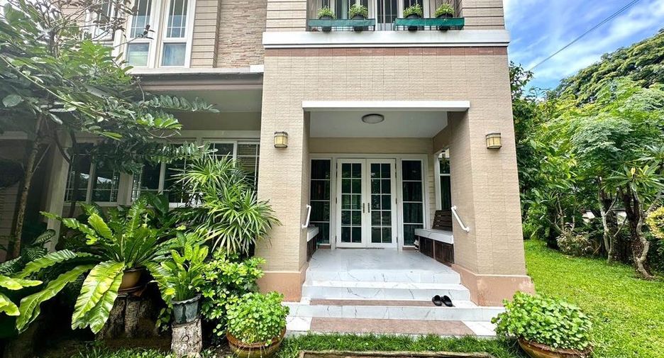 À vendre 4 chambres maison à Mueang Chiang Mai, Chiang Mai