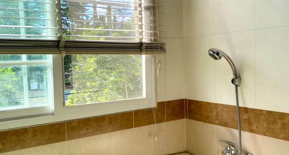 À vendre 4 chambres maison à Mueang Chiang Mai, Chiang Mai