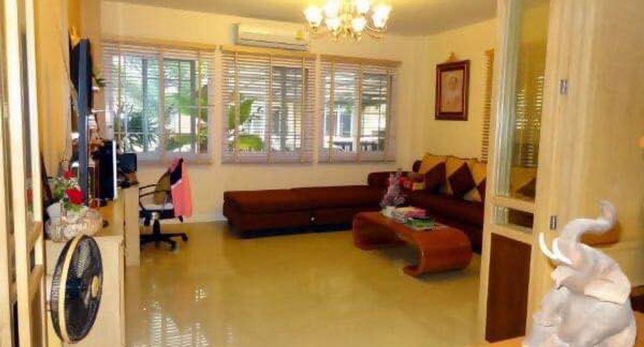 À vendre 4 chambres maison à Mueang Chiang Mai, Chiang Mai