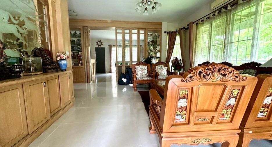 À vendre 4 chambres maison à Mueang Chiang Mai, Chiang Mai