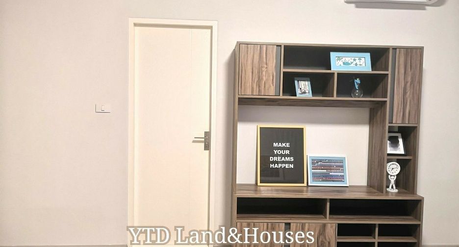For rent 3 bedrooms townhouse in Bang Phli, Samut Prakan