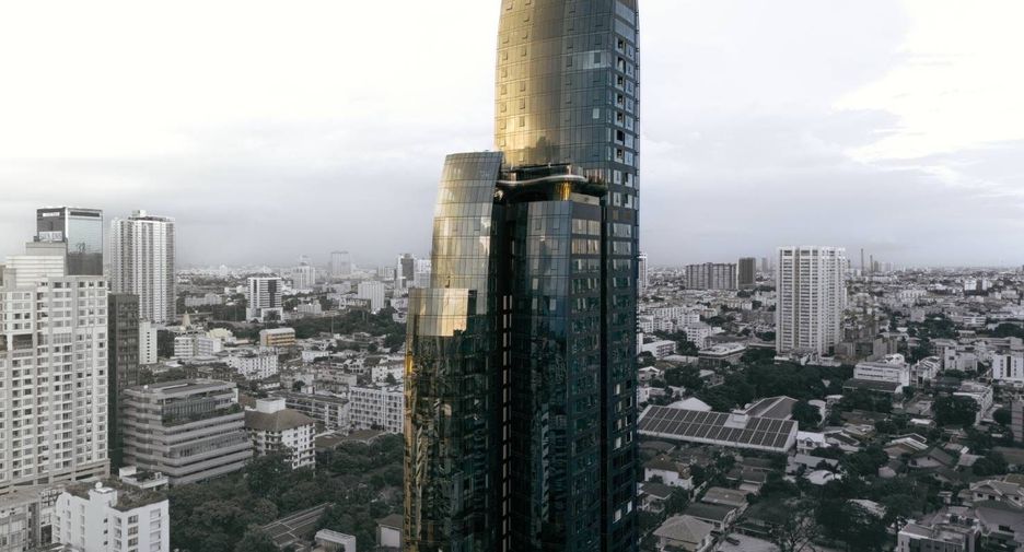 For rent 3 Beds condo in Watthana, Bangkok