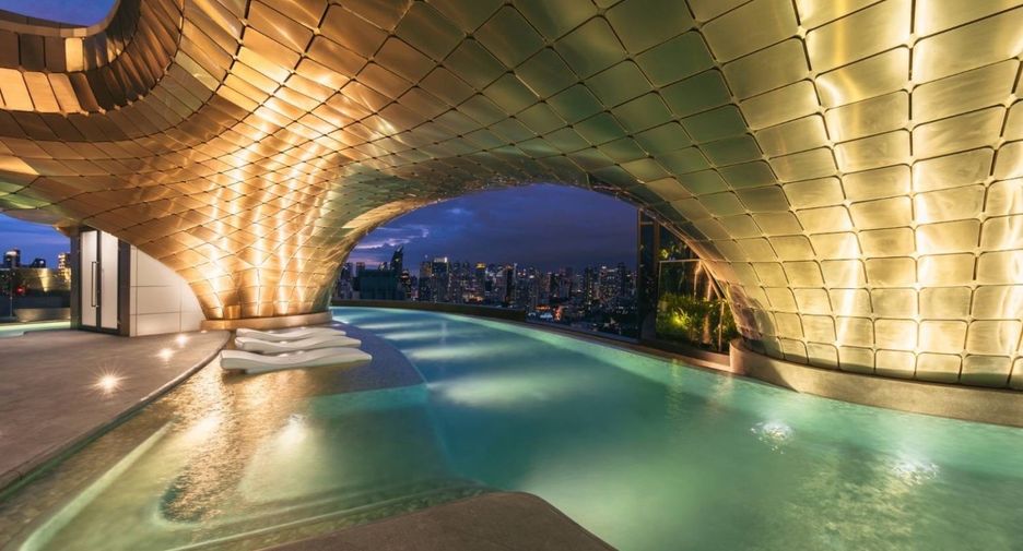 For rent 3 Beds condo in Watthana, Bangkok