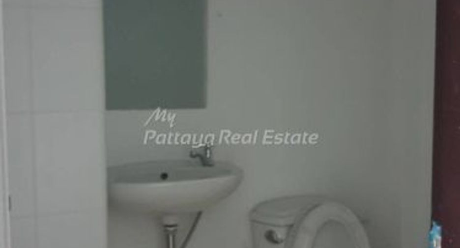 For sale 3 bedrooms retail Space in Bang Lamung, Chonburi
