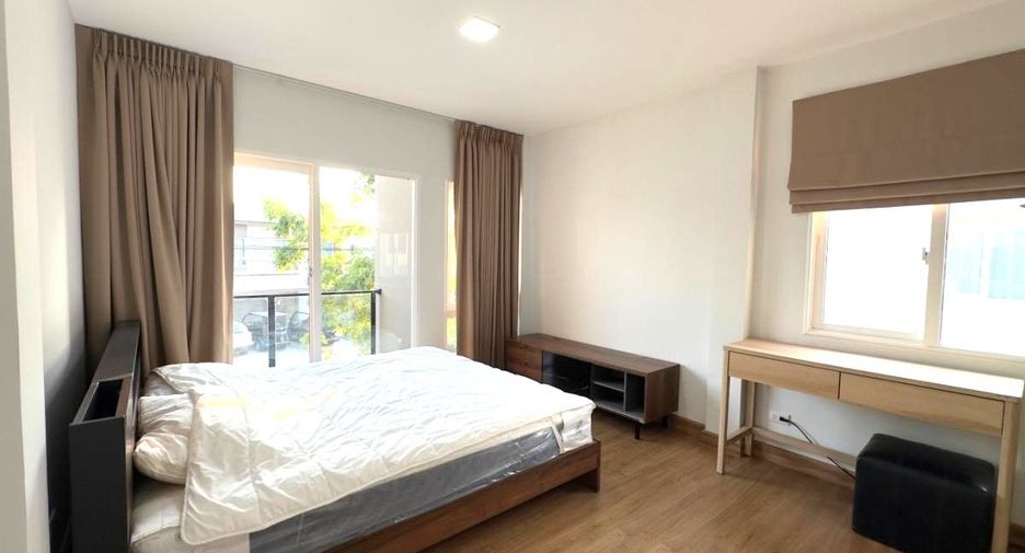 出租 3 卧室 独立屋 在 Bang Phli, Samut Prakan