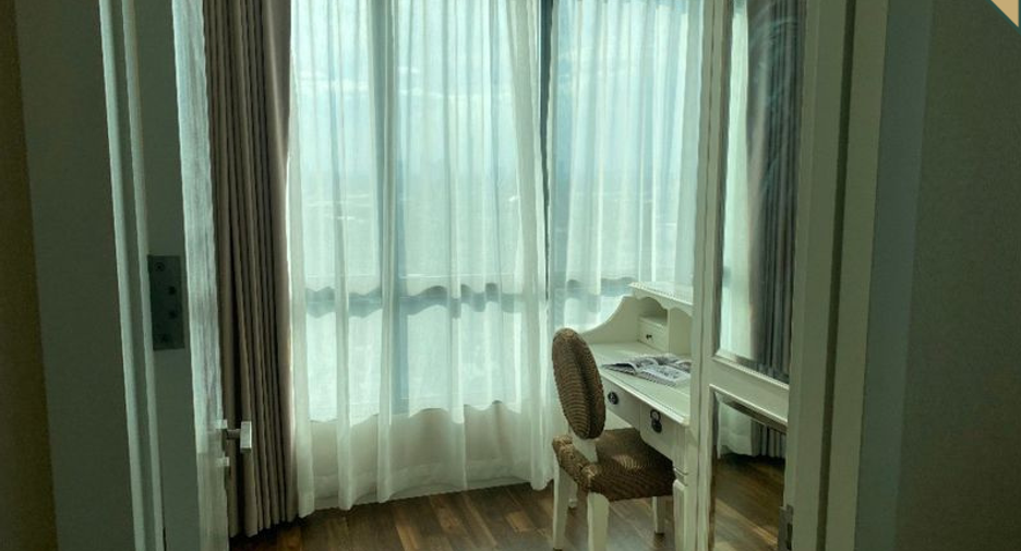For sale 2 bedrooms condo in Phra Khanong, Bangkok