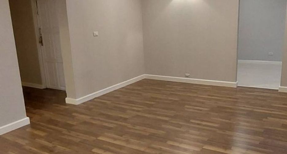 For sale 5 bedrooms house in Mueang Chiang Mai, Chiang Mai