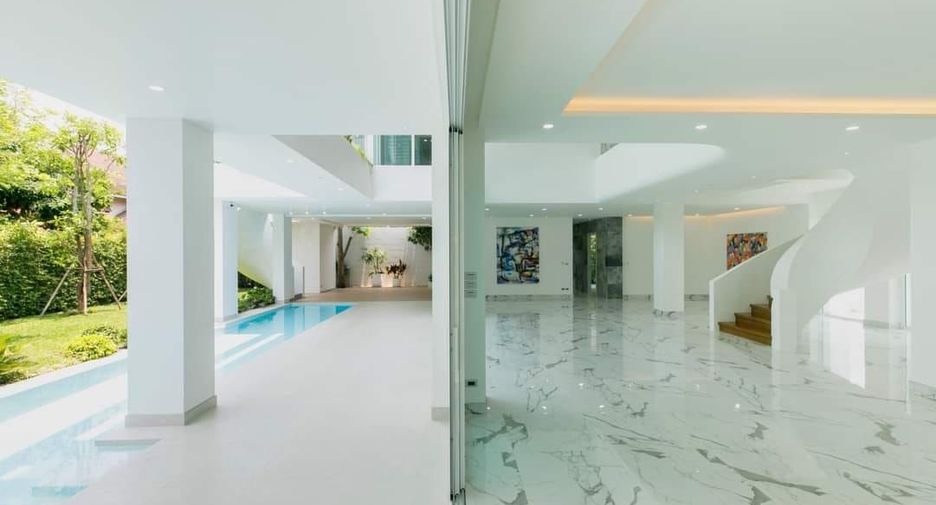 Casa en venta de 8 habitaciones en Hang Dong, Chiang Mai