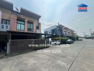 For sale 3 Beds townhouse in Lam Luk Ka, Pathum Thani