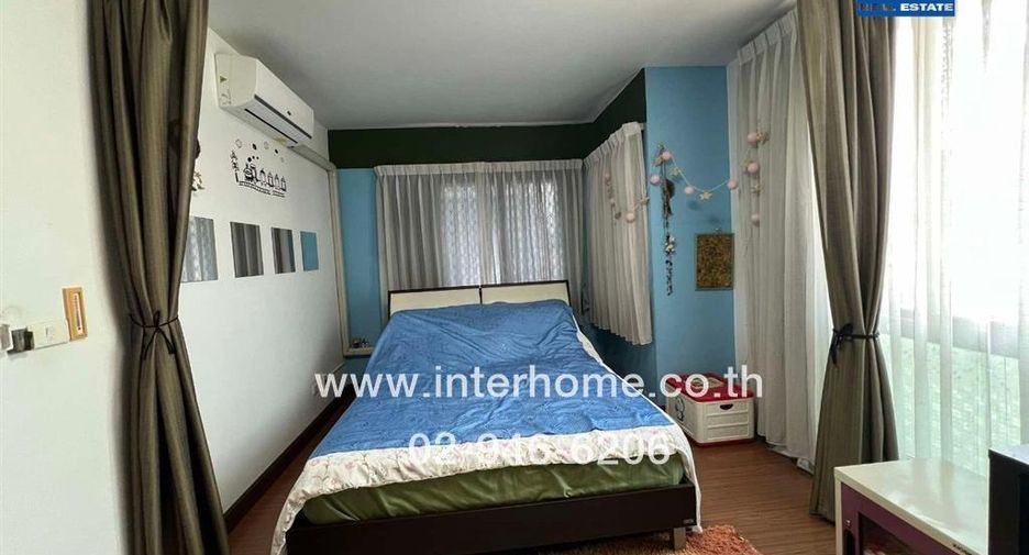For sale 3 Beds townhouse in Lam Luk Ka, Pathum Thani