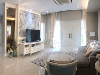 For rent and for sale 4 bed house in Bang Phli, Samut Prakan