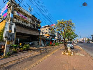 For sale retail Space in Krathum Baen, Samut Sakhon