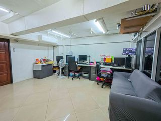 For sale retail Space in Krathum Baen, Samut Sakhon