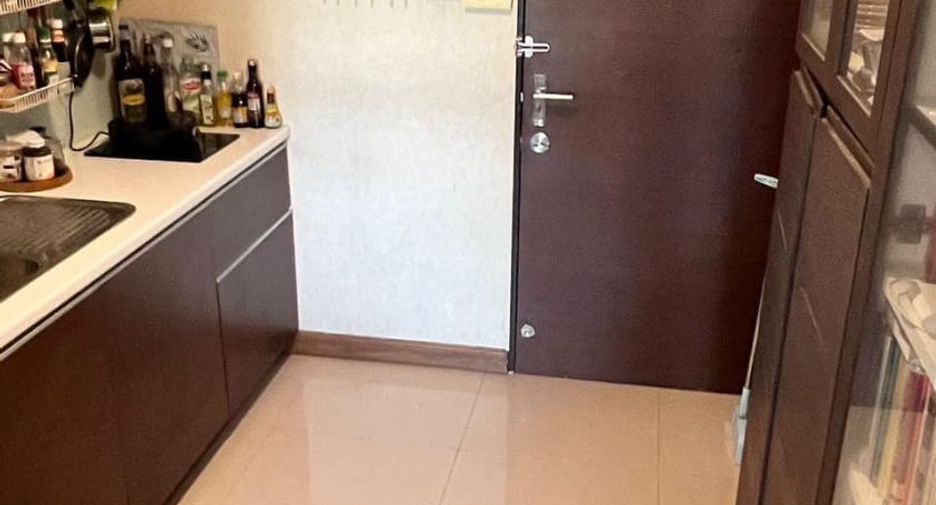For sale 1 bed condo in Lat Phrao, Bangkok