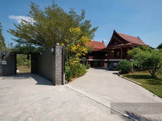 À vendre 3 chambres villa à Mueang Krabi, Krabi