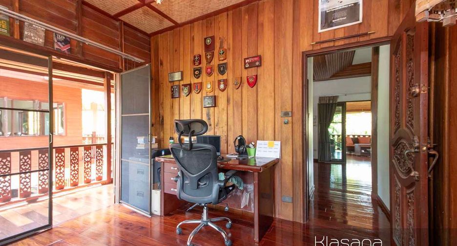 For sale 3 bedrooms villa in Mueang Krabi, Krabi