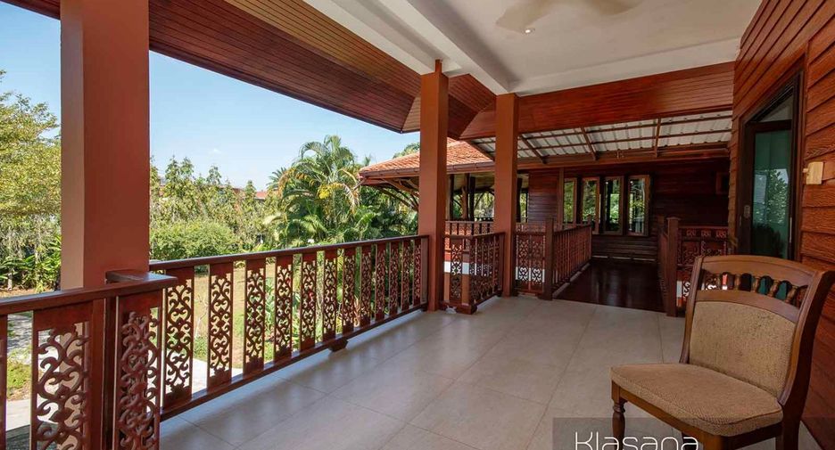 For sale 3 bedrooms villa in Mueang Krabi, Krabi