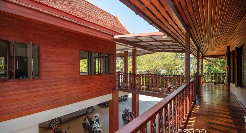 For sale 3 bedrooms villa in Mueang Krabi, Krabi