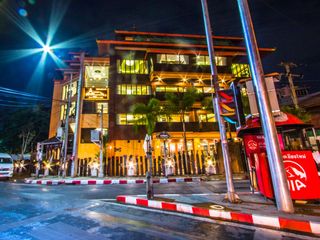 À vendre 24 chambres hôtel à Mueang Chiang Mai, Chiang Mai