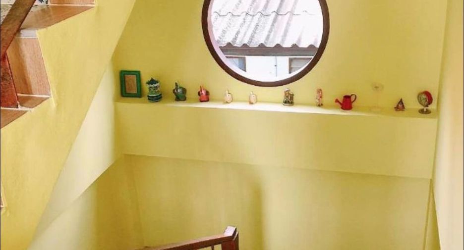 À vendre 10 chambres hôtel à Mueang Chiang Mai, Chiang Mai