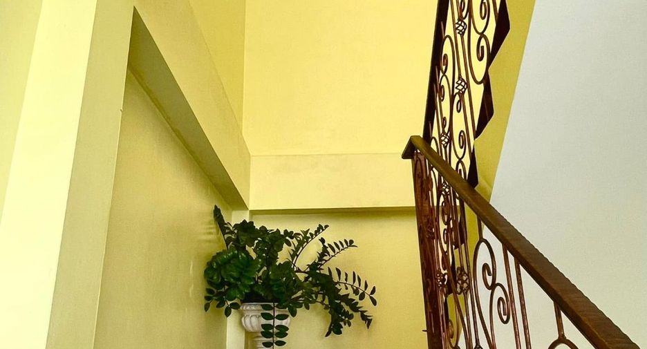 À vendre 10 chambres hôtel à Mueang Chiang Mai, Chiang Mai
