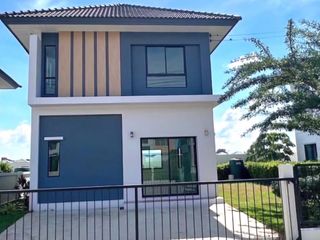 For rent 3 bed house in Lam Luk Ka, Pathum Thani