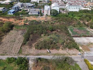 For sale land in Saphan Sung, Bangkok