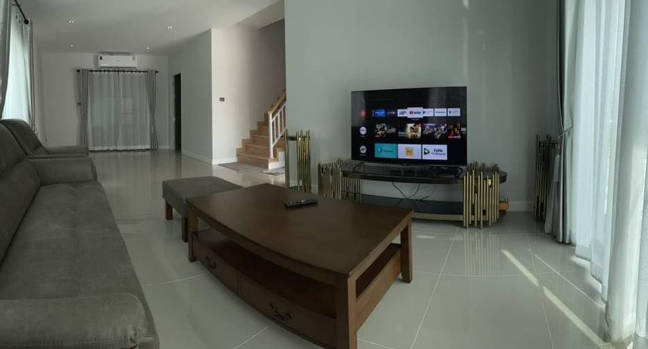 For rent 3 bedrooms house in Saraphi, Chiang Mai