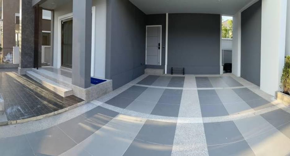 For rent 3 bedrooms house in Saraphi, Chiang Mai