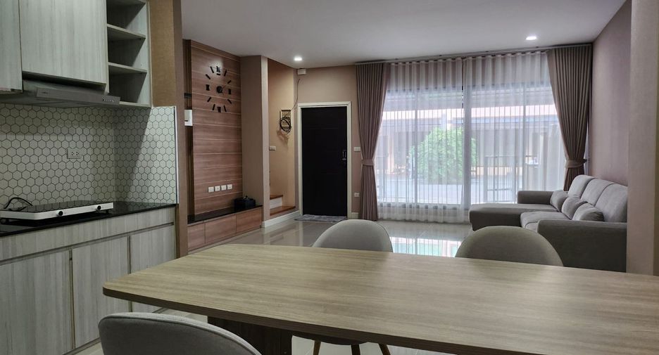 Reihenhaus zur Miete und zum Kauf mit 3 Zimmer in San Sai, Chiang Mai