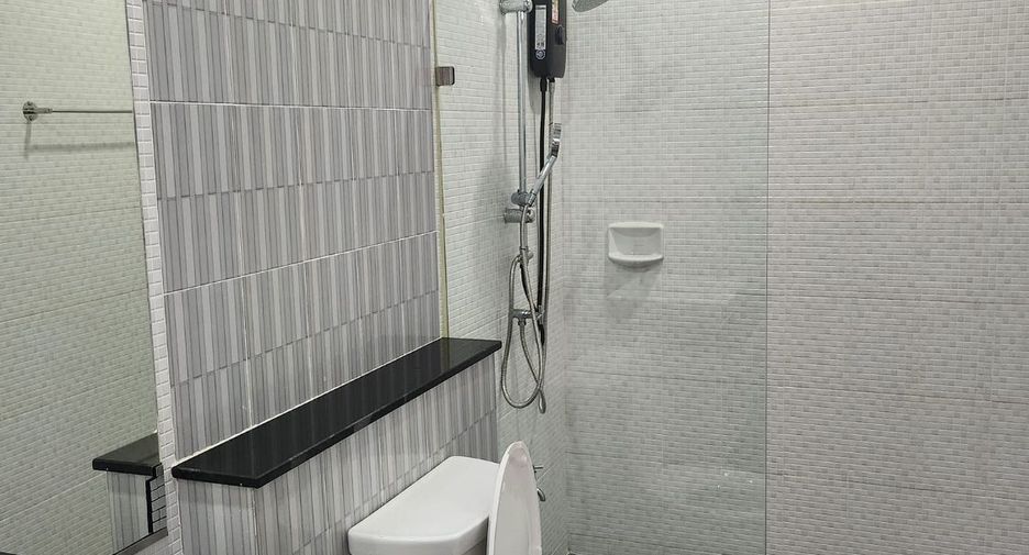 Reihenhaus zur Miete und zum Kauf mit 3 Zimmer in San Sai, Chiang Mai