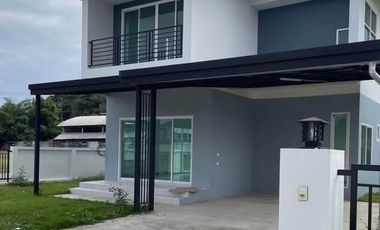 For sale 3 bed townhouse in Saraphi, Chiang Mai