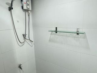 À louer et à vendre 1 chambre appartement à Khlong Toei, Bangkok