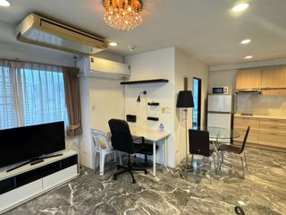 À louer et à vendre 1 chambre appartement à Khlong Toei, Bangkok