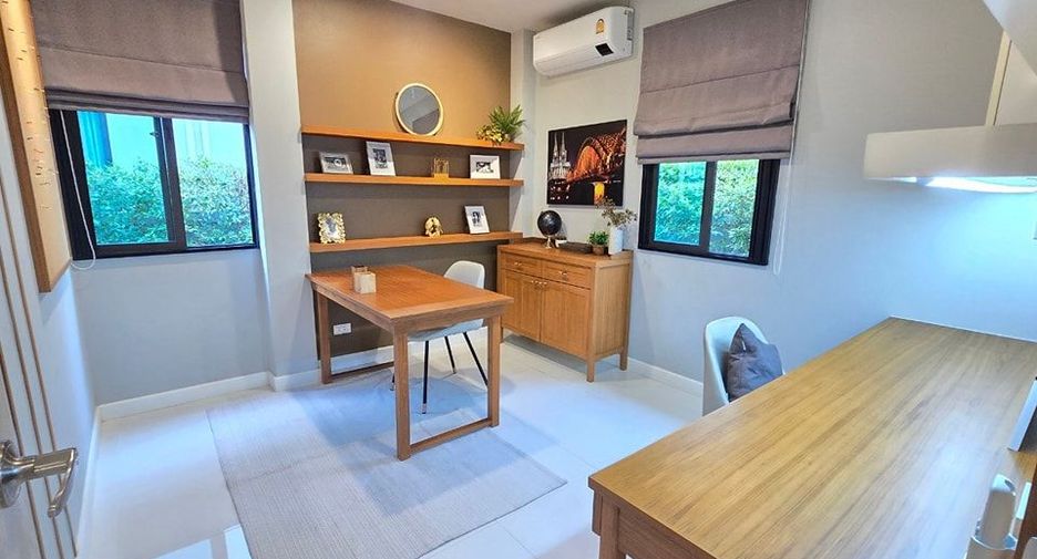 For rent 3 bedrooms house in San Pa Tong, Chiang Mai