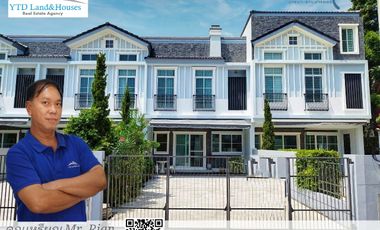 For rent 3 bed townhouse in Prawet, Bangkok